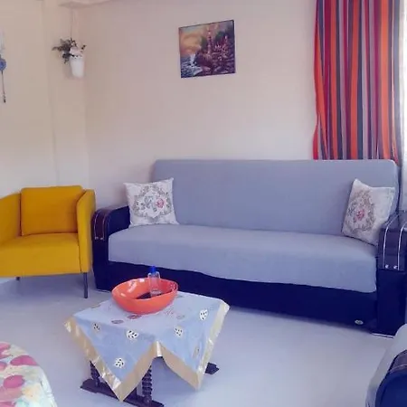 Lovely One Ground Flat Of For Your Visit